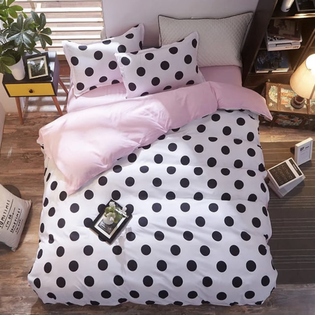 * Polka Dot Bed Sheets | Super Sale Now On.... Free Delivery