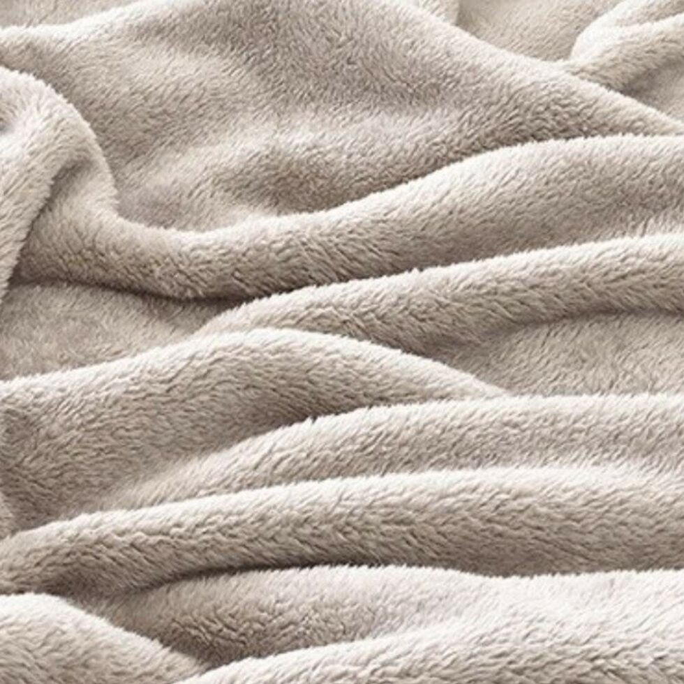* Fluffy Blanket | Thick Fuzzy Blanket - Buy Online